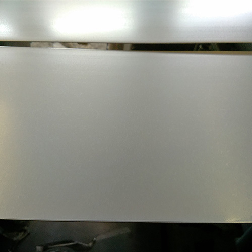 Aluminum plated plate for baking tray baking